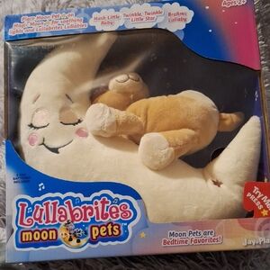Moon Pets Plush - Cream and Brown